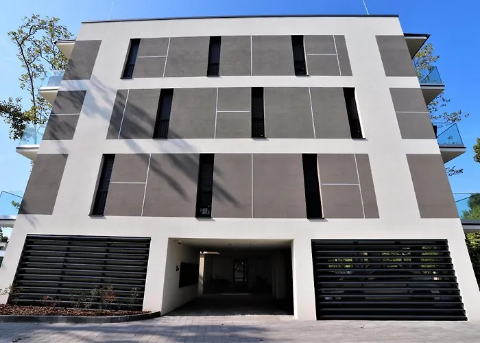 Platan Beach Apartman With Lakeview