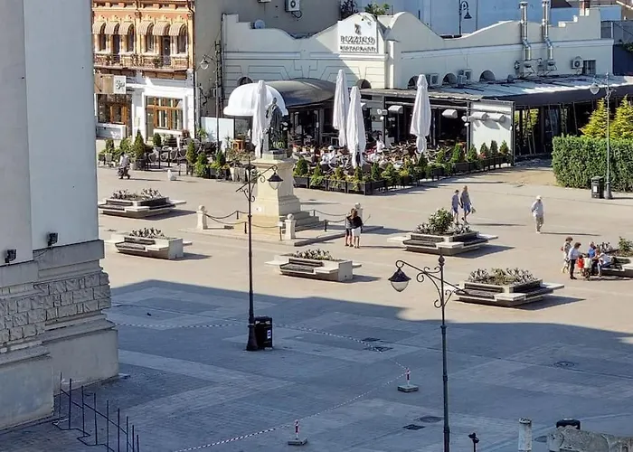 Maram Apartment - Old Town Ovidiu Square