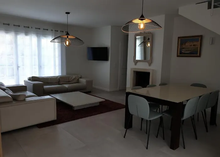 Villa Lumie - Superbe Villa Pour 8 Personnes Entierement Renovee En 2023 Avec Piscine Privee
