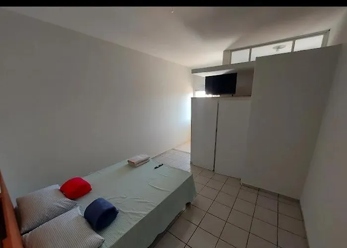 Udi Hostel Hospedaria Economica
