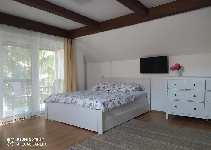 Dora Apartman