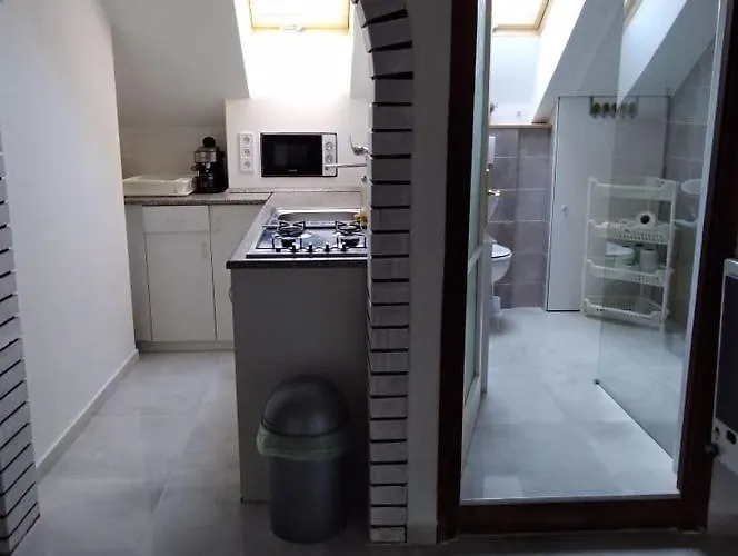 Dora Apartman