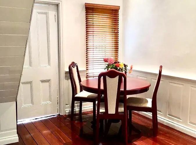 Charming Federation Style Home Minutes From Cbd