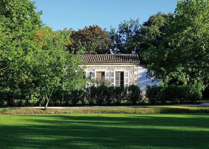 Hotel Chateau Des Alpilles