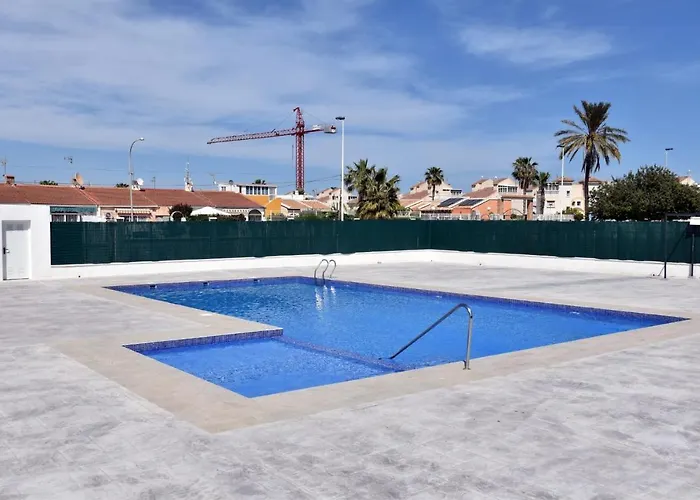 Casa Alex Torrevieja- Holiday House - Con Piscina Comunitaria