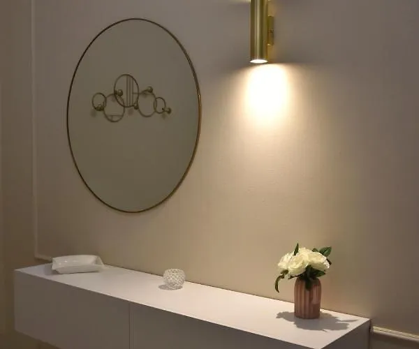 Russo Apartment