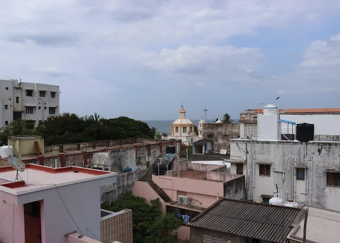 Gugan Pondi 2Bhk Home Stay