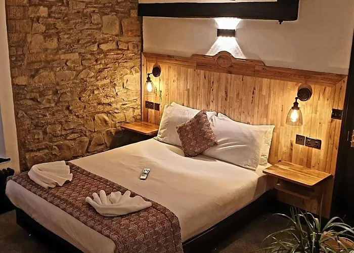 The Blue Boar - Historic Country Inn Near Stratford-Upon-Avon