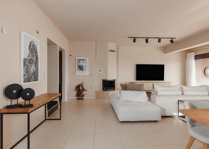 Aerope Sea View Villa With Private Pool & 5 Bedrooms