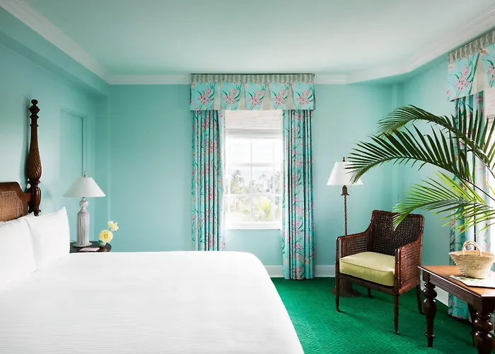 The Colony Hotel