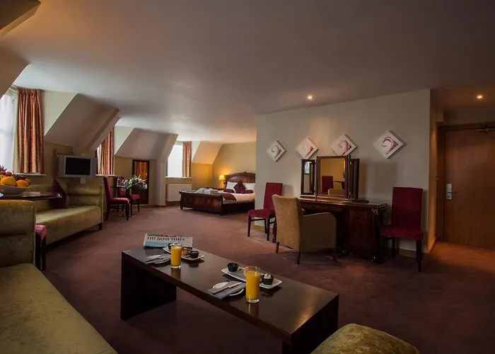 Westgrove Hotel