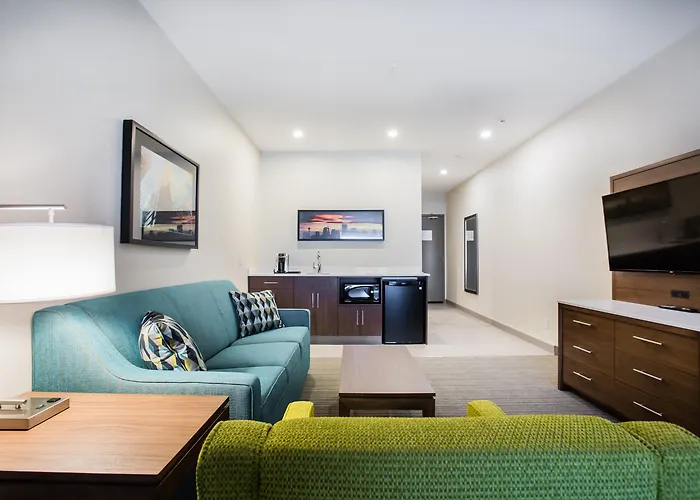 Holiday Inn Hotel & Suites Calgary South - Conference Ctr By Ihg