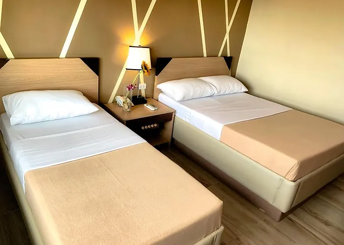 New Dawn Hotel Plus