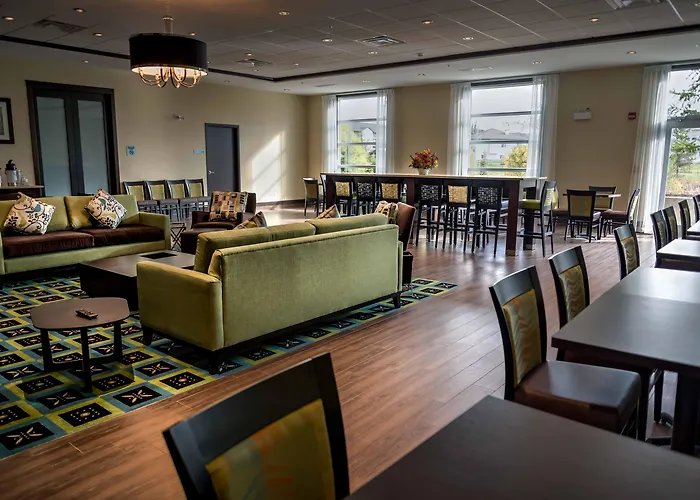 Holiday Inn Express & Suites Spruce Grove - Stony Plain By Ihg