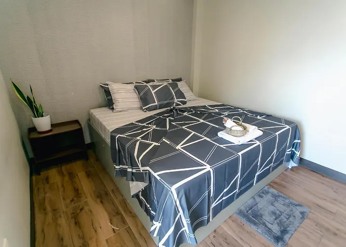 Midway Stay Apartments Dumaguete