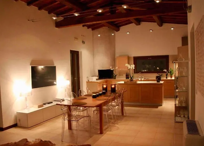 Villa Linnazello - Elegant Pool Villa With Sea View Near Rome/Tuscany