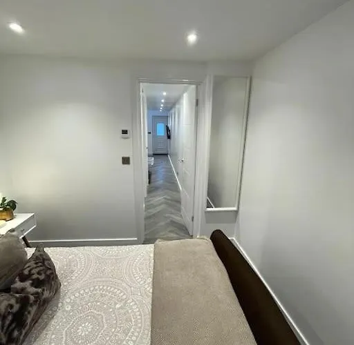 Stylish & Cosy 1 Bed Apartment