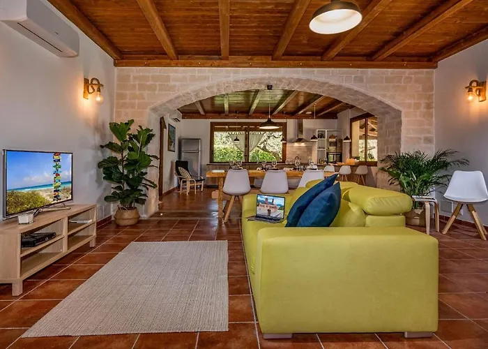 Villa Cutrera 8, Emma Villas