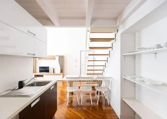 Loft2 Via Morosini Centro Varese - Ixihome
