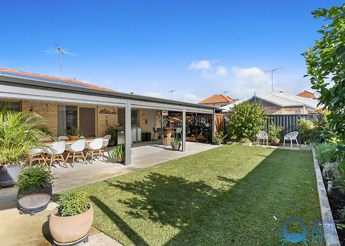 Hot Spot On Hackett In Mandurah