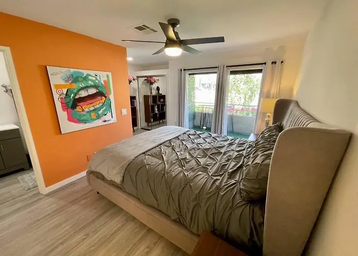 Mcm Condo Downtown Palm Springs