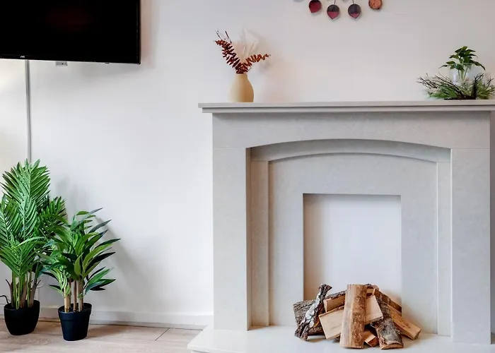 Bourne Court Attractive 1 Bedroom Apt By Mdps