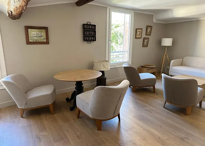 Cabadol - Appartement Aix Centre Historique - Tres Calme - 50M Cours Mirabeau