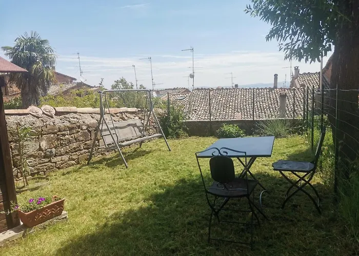 Lady Tosca Home In Montalcino