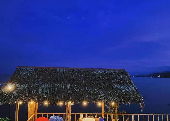 Casay Beach Huts By Hiverooms