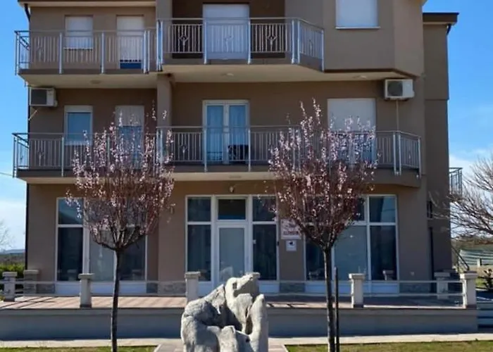Villa Aurora