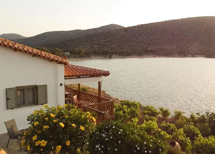 Santa Maria - Seaside Serenity