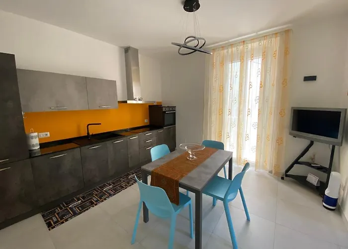 Alevale Apartment 450 Mt Dalla Spiaggia