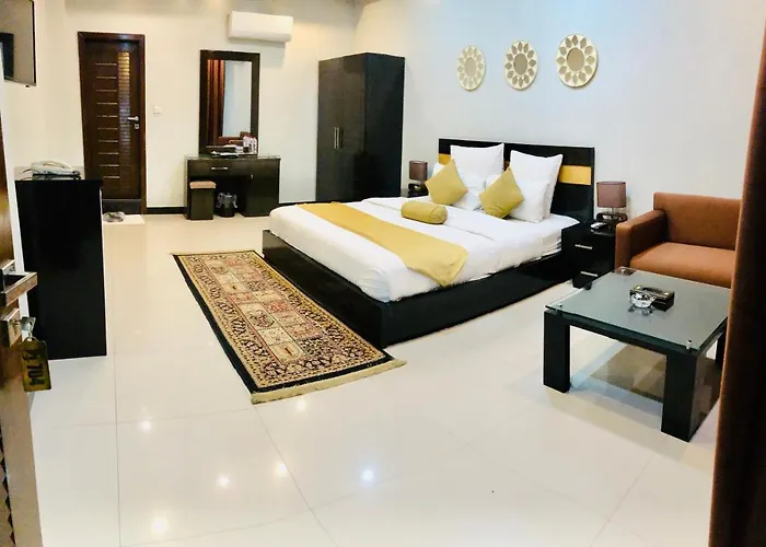 Burj Al Swat Hotel