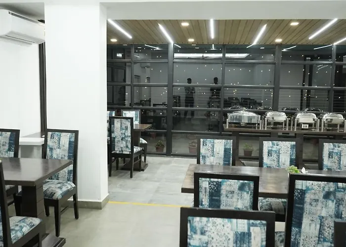 Pod N Beyond Smart Hotel @Bistupur