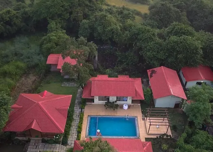 Tiara Resort Mandwa