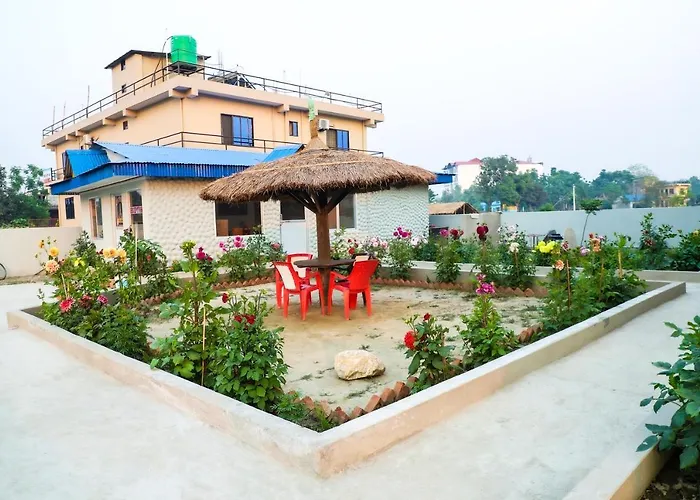 Hotel Nepal Inn Sauraha