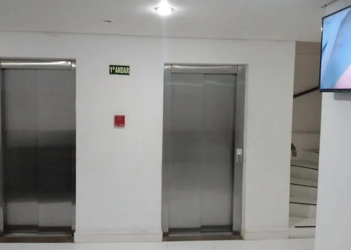 Hotel Do Centro 100M Santa Casa, Ufrgs, Araujo Viana, Pet'S Friendly!!!