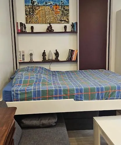 Studio 22M2 A Ivry/Seine-A 200 Metres De Paris. Proche Metro 7