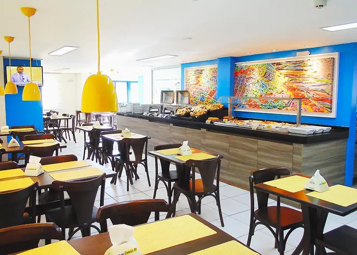 Expresso R1 Hotel