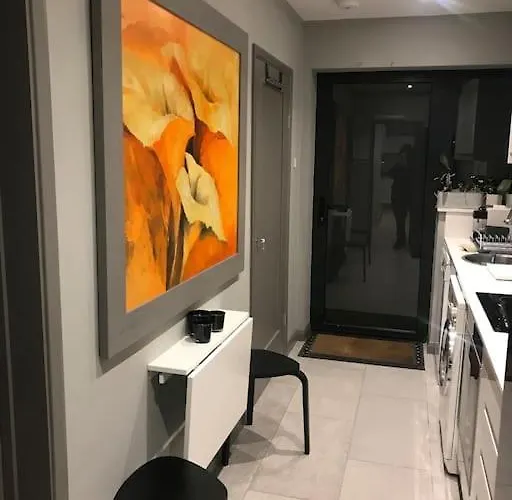 Modern Annex