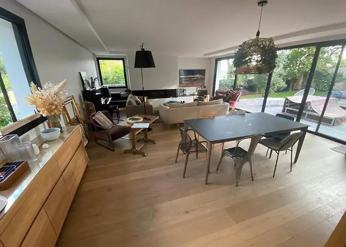 Maison D'Architecte Decoree Avec Soin