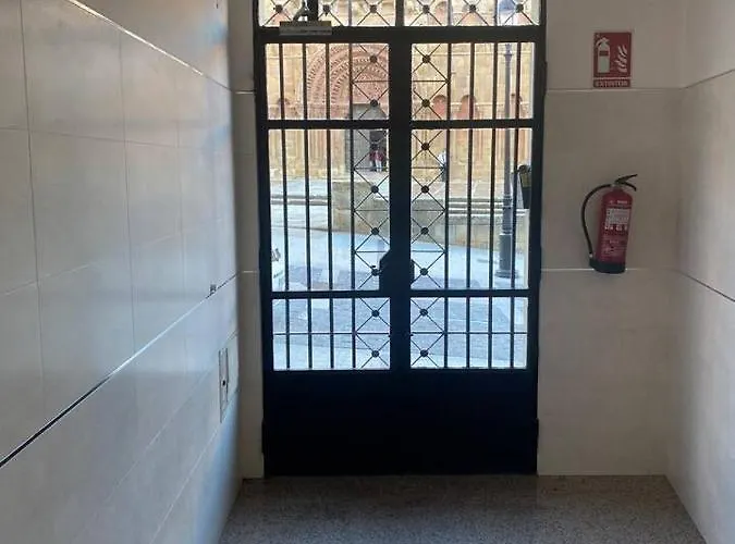 El Portal Del Romanico
