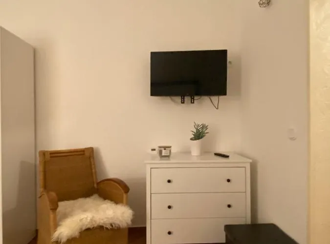 Apartment Mit Terrasse Ip-Tv Stellplatz