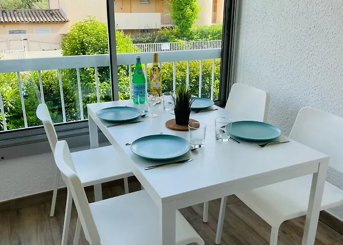 La Belle Vie Pour 4 Personnes A Sanary