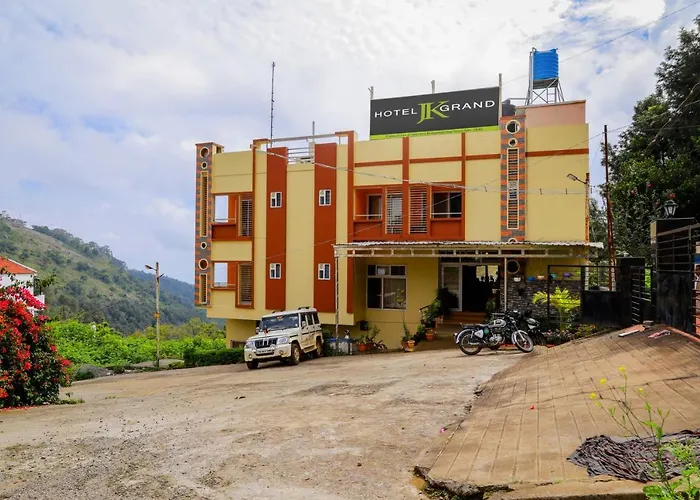 Hotel Jk Grand