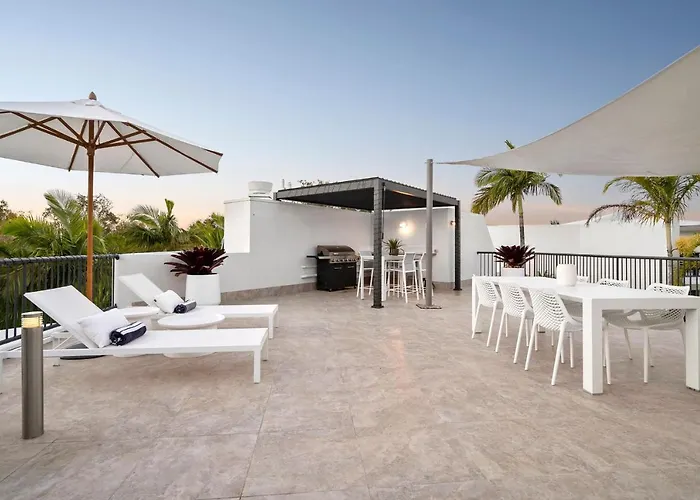 Penthouse With Private Roof Top Terrace- Noosa