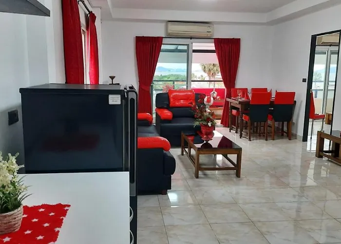 Happy Beach Jomtien Guesthouse