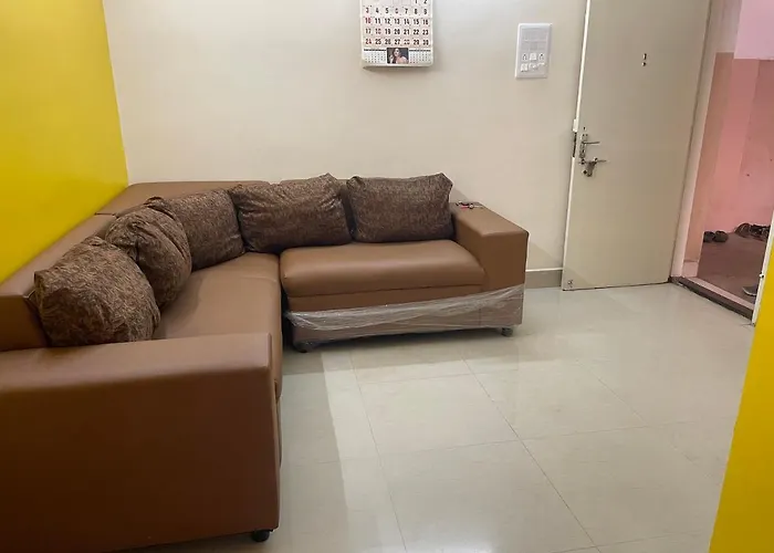 Home Stay In Ground Floor