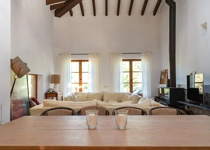 Preciosa Casa Familiar Cerca Esporlas Na Servera
