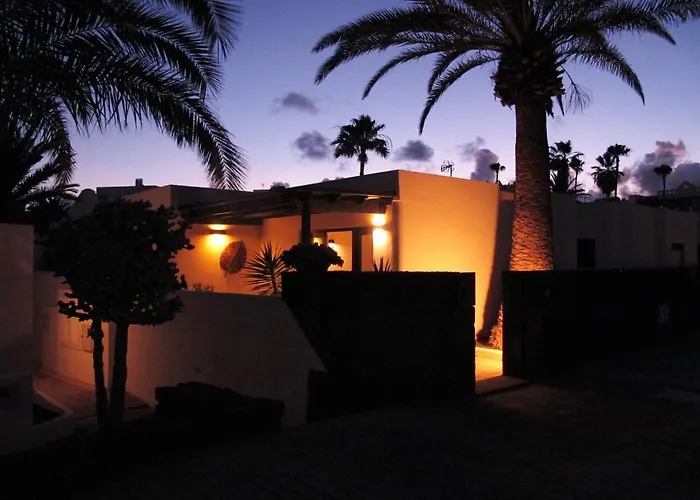 Bungalow Lido-Playa Roca Residence With Sea Front Access - Free Ac - Wifi